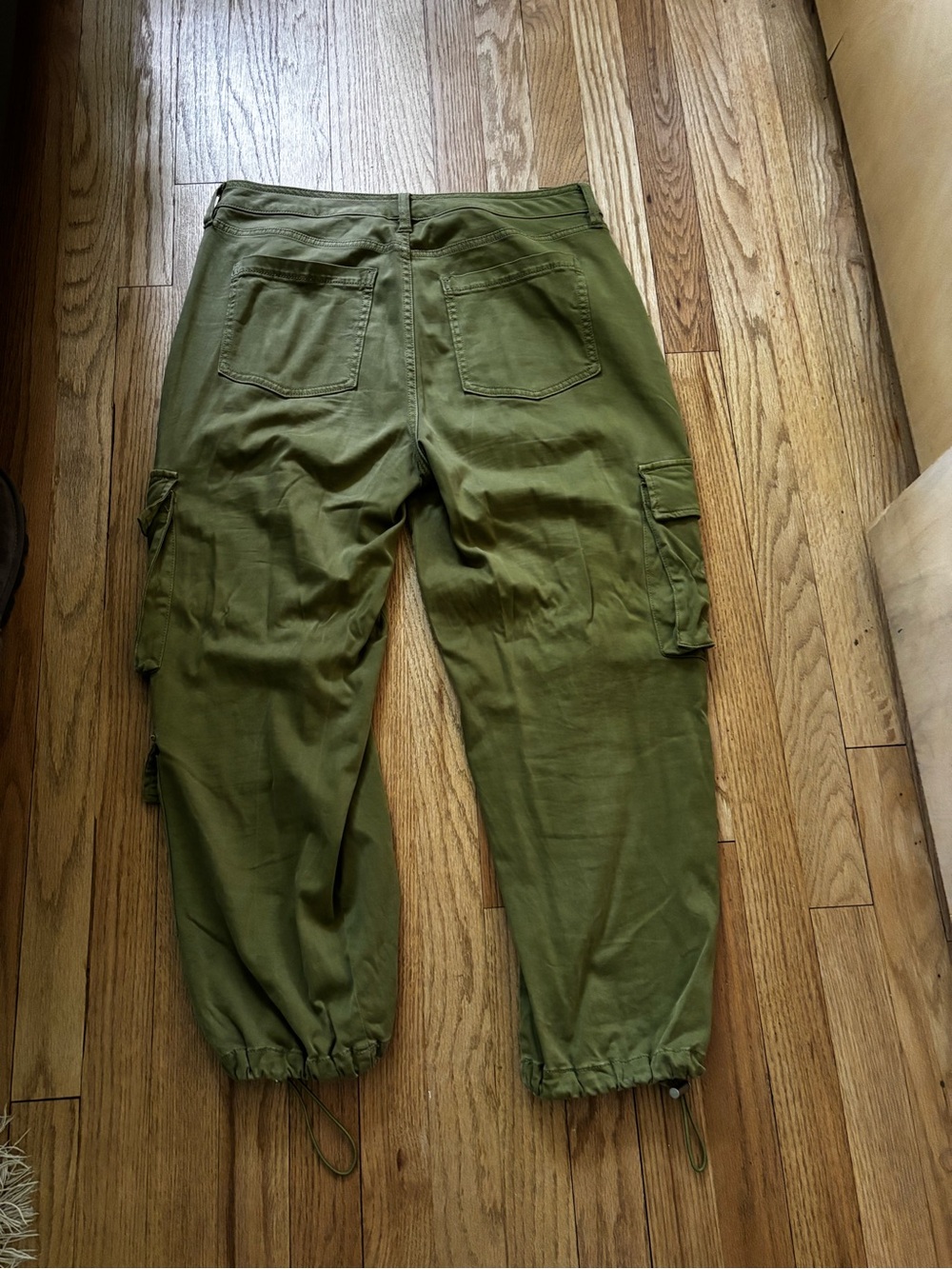 Liverpool Jeans Company Olive Green Cargo Capris